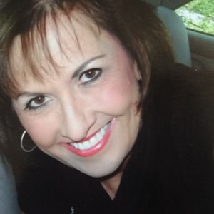 Meet your Posher, Deborah